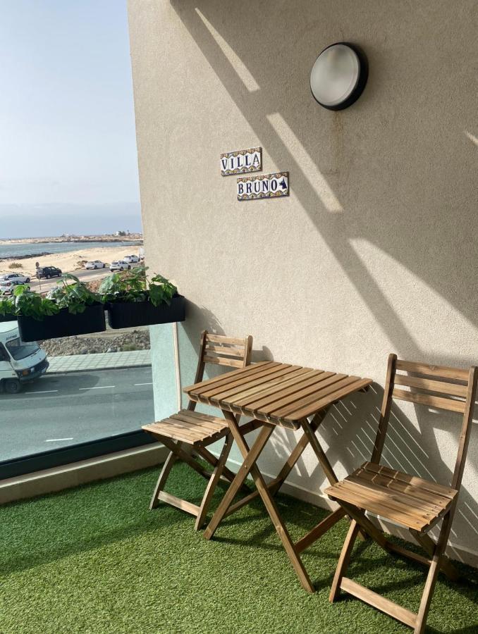 Apartamento Villa Bruno Con Vistas Al Mar, Primera Linea De Playa Cotillo المظهر الخارجي الصورة